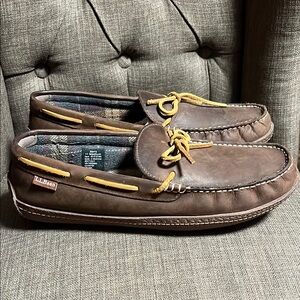 L.L. Bean Men's Brown leather Moccasin Slippers size 11